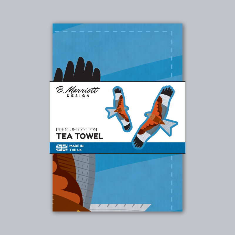 Red Kites In Flight Tea Towel